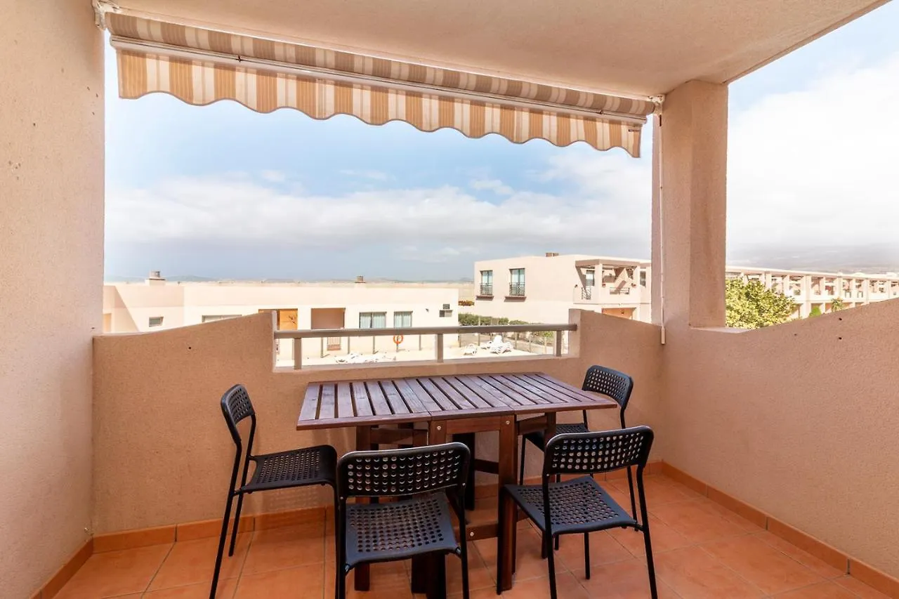 اتصالات Homeforguest Apartamento En La Tejita Con Piscina, Terraza Y Wifi 